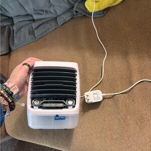 Arctic Air Portable Cooler - White and Black